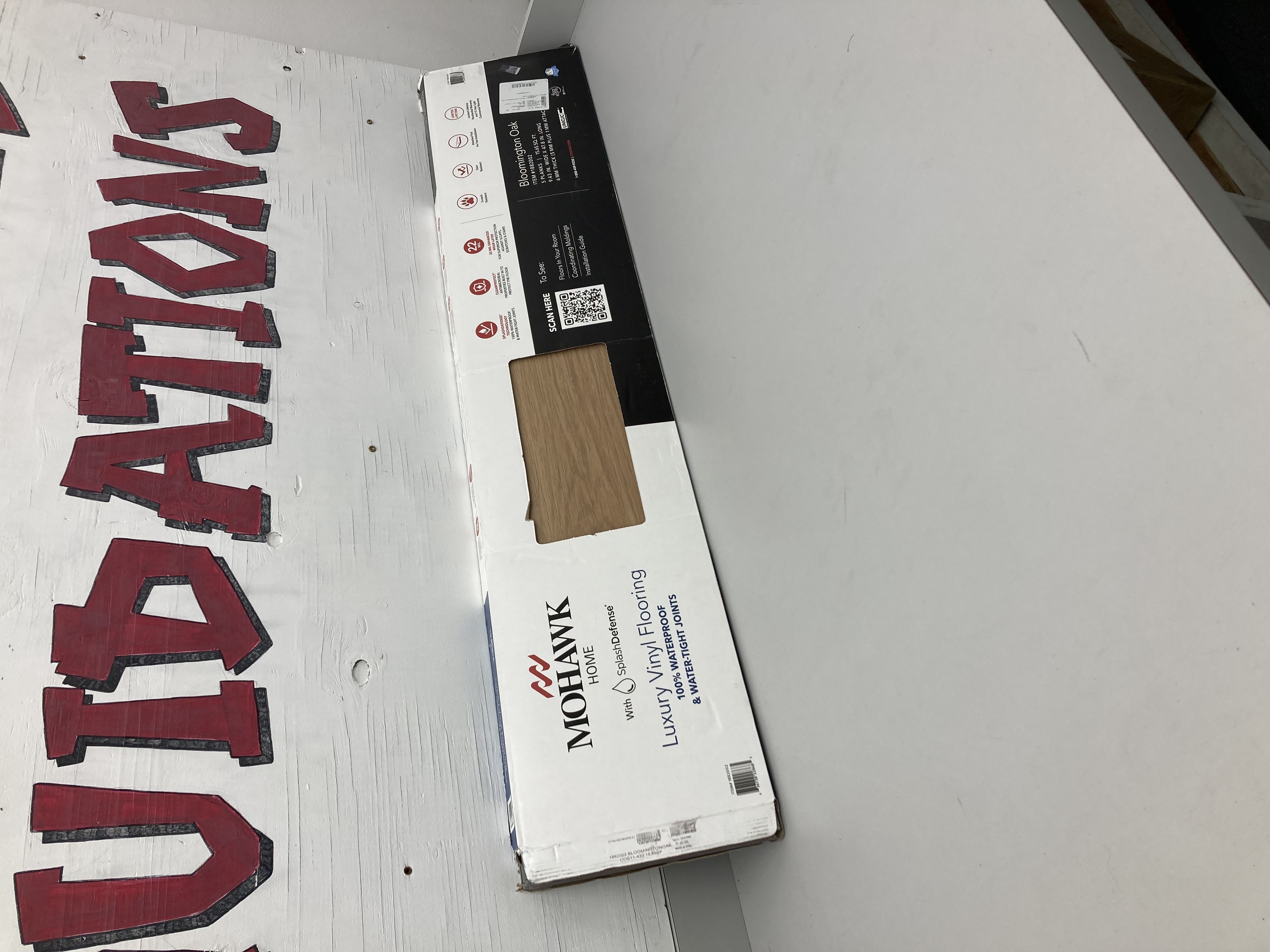 Mohawk Home Luxury Vinyl Flooring - Bloomington Oak (2 boxes)