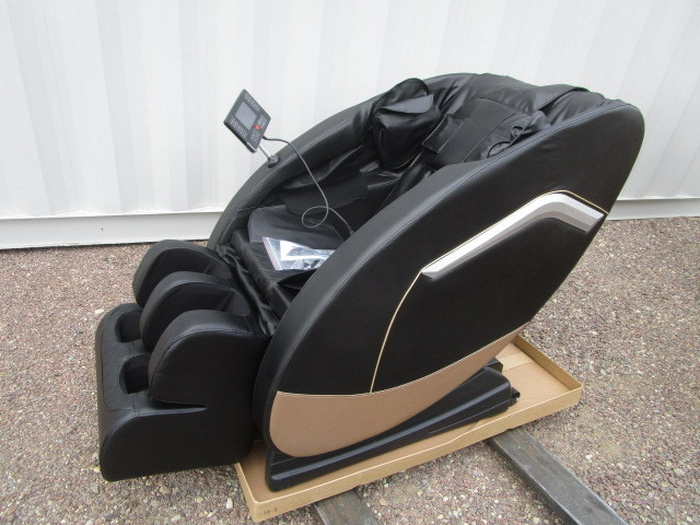 LandHero Deluxe Massage Chair