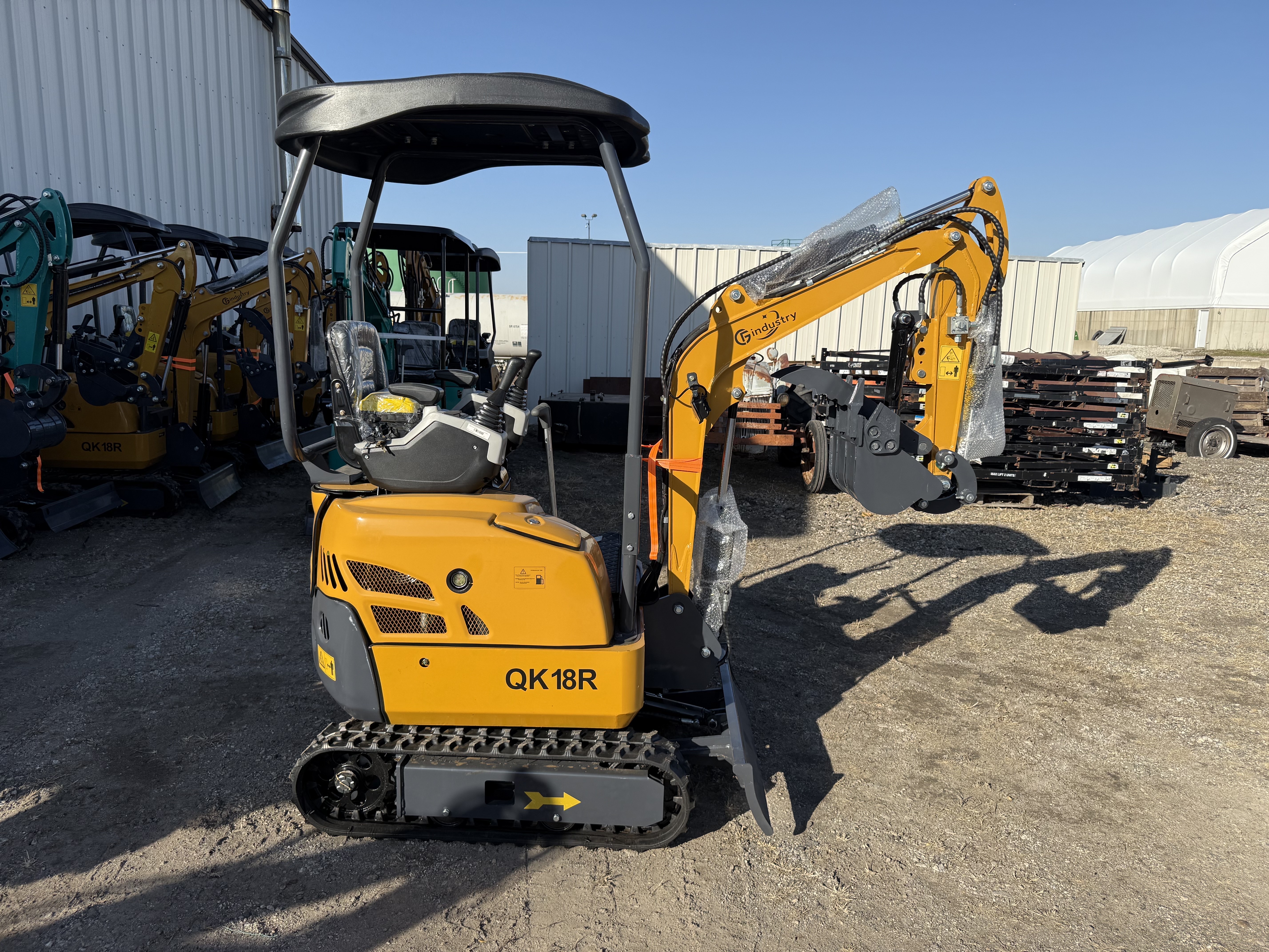 2025 CFG Mini Excavator (QK16R)