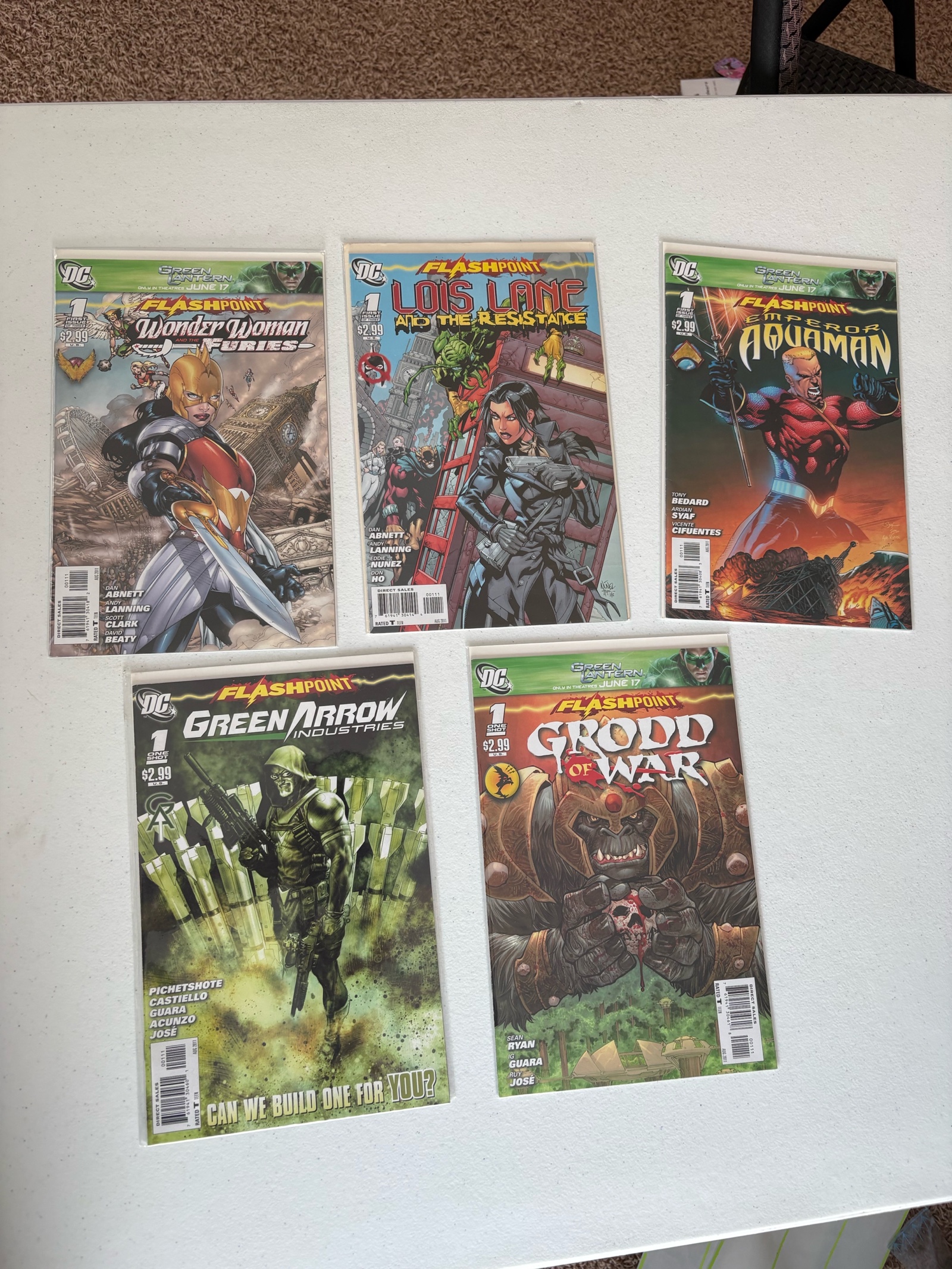DC Comic Book Lot, 5 Comics, Modern Day Comics