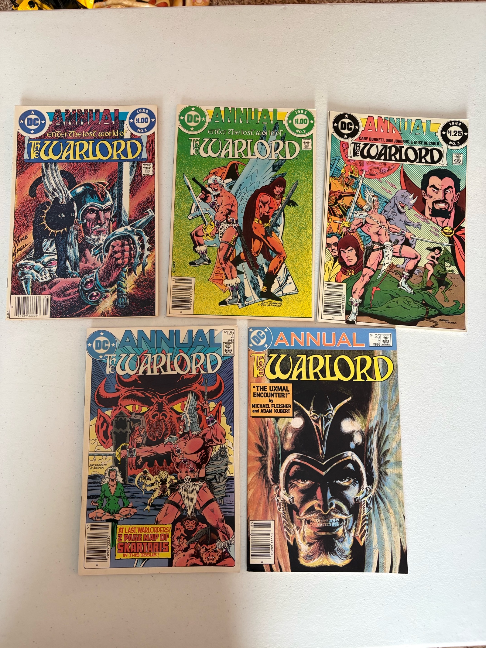 Warlord Annuals Comic Book Lot, 5 Comics From DC Comics