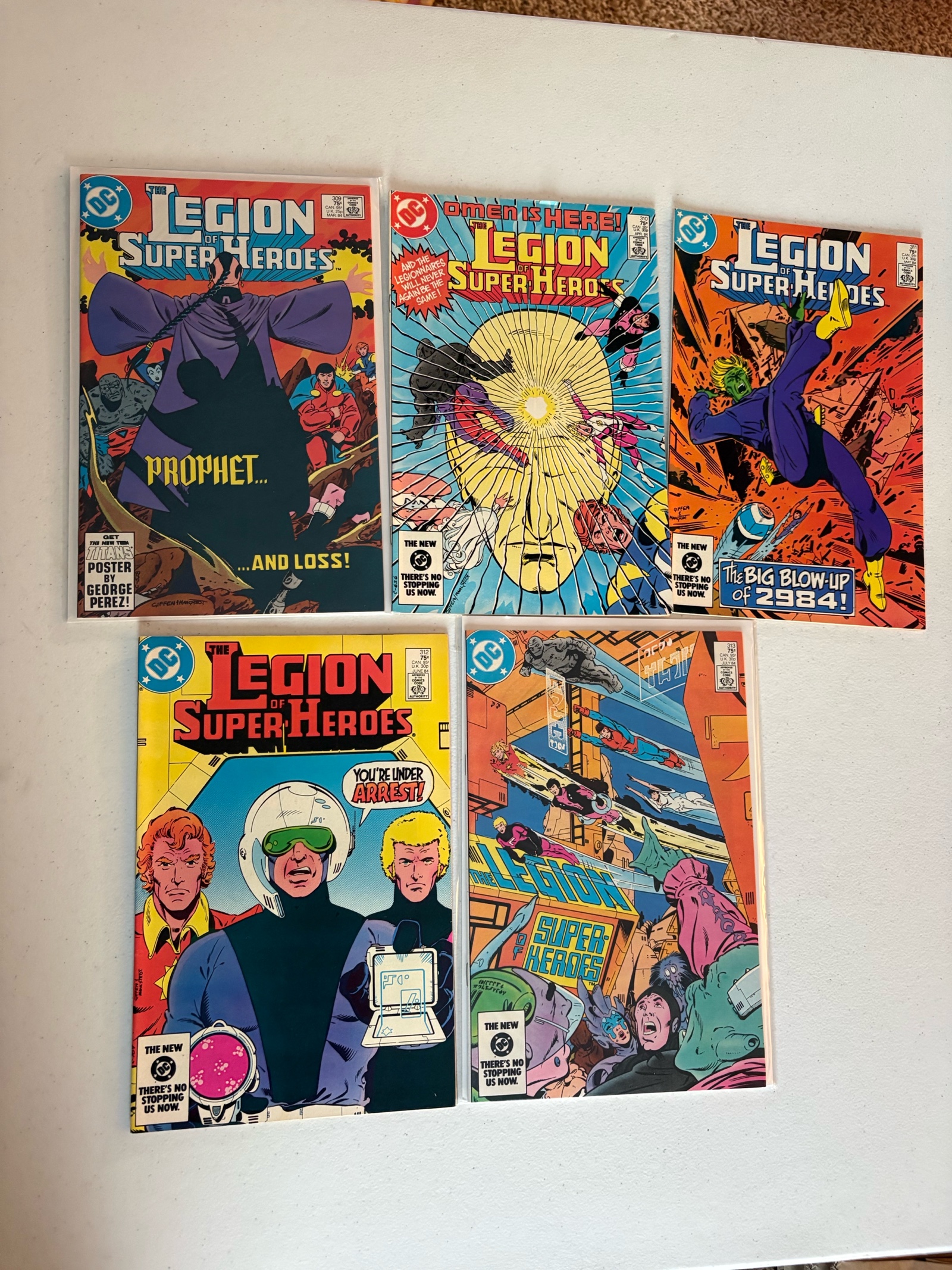 Legion of Super Heroes Comic Book Lot, 5 Comics From DC
