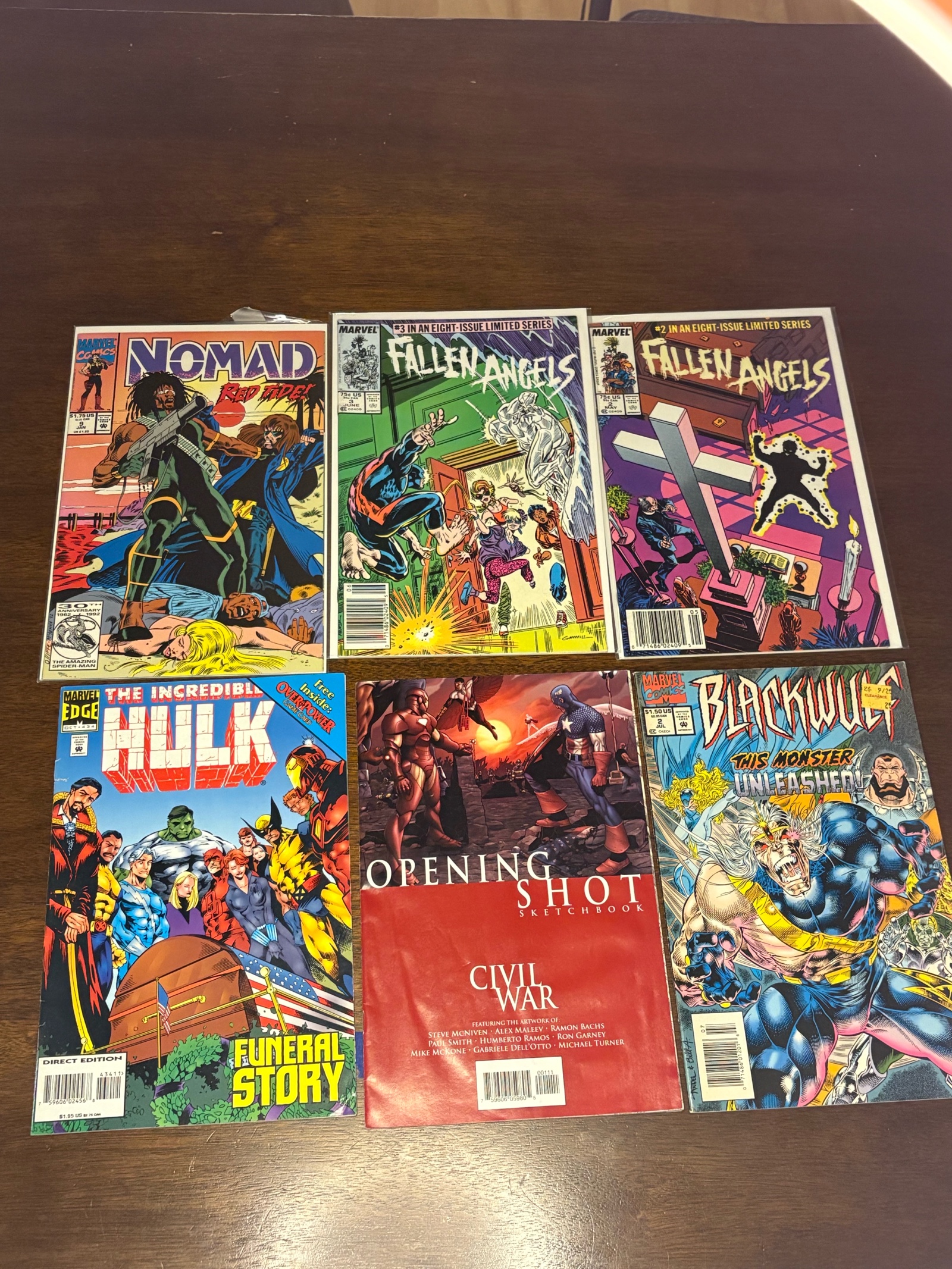 Marvel Comic Book Lot, Mix of Heroes, 6 Comic Books