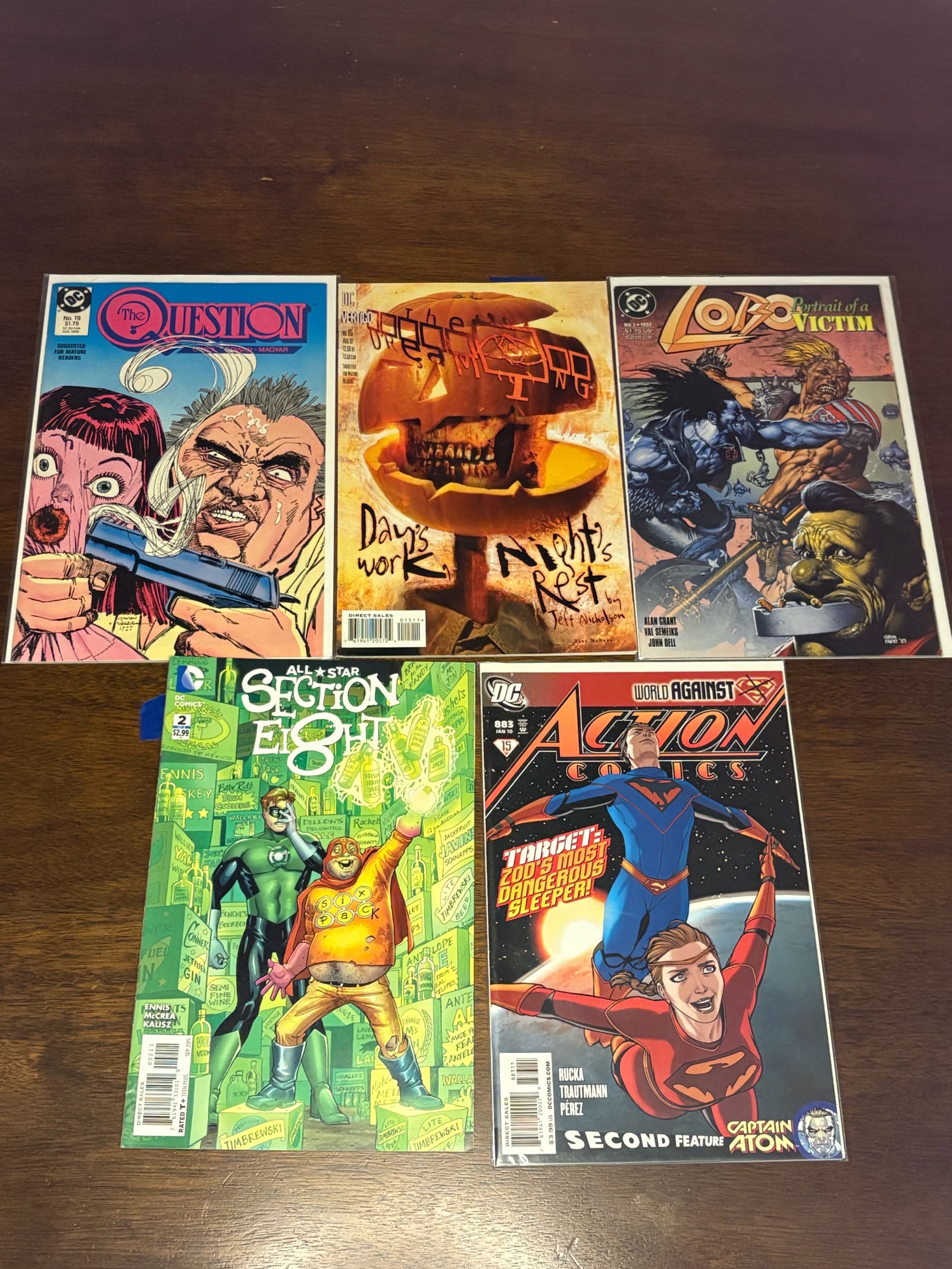 DC Comic Book Lot, Mix of Heroes, 5 Comic Books