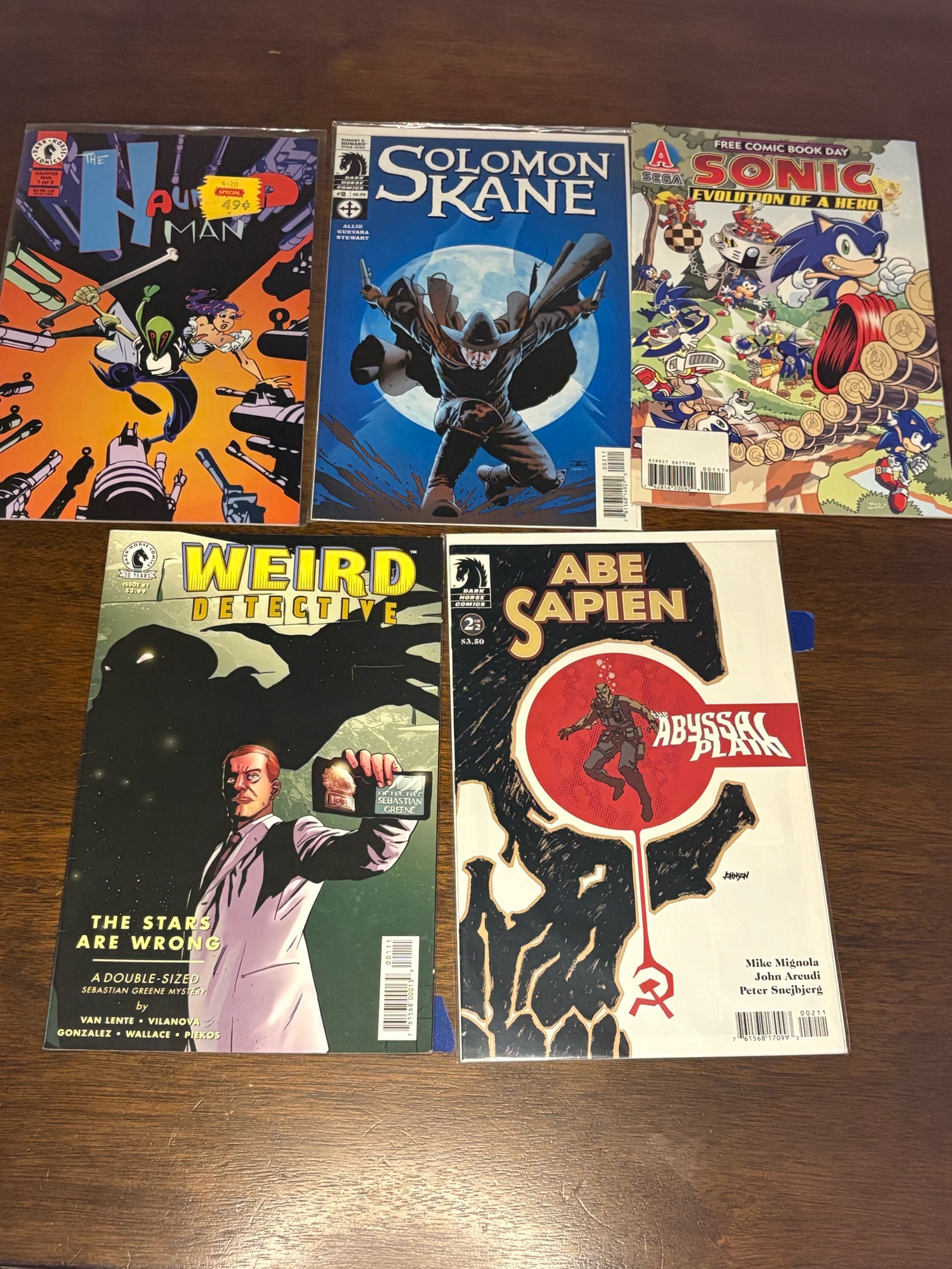 Comic Book Lot, Mix of Publishers, Heroes and Series, 5 Comic Book Lot