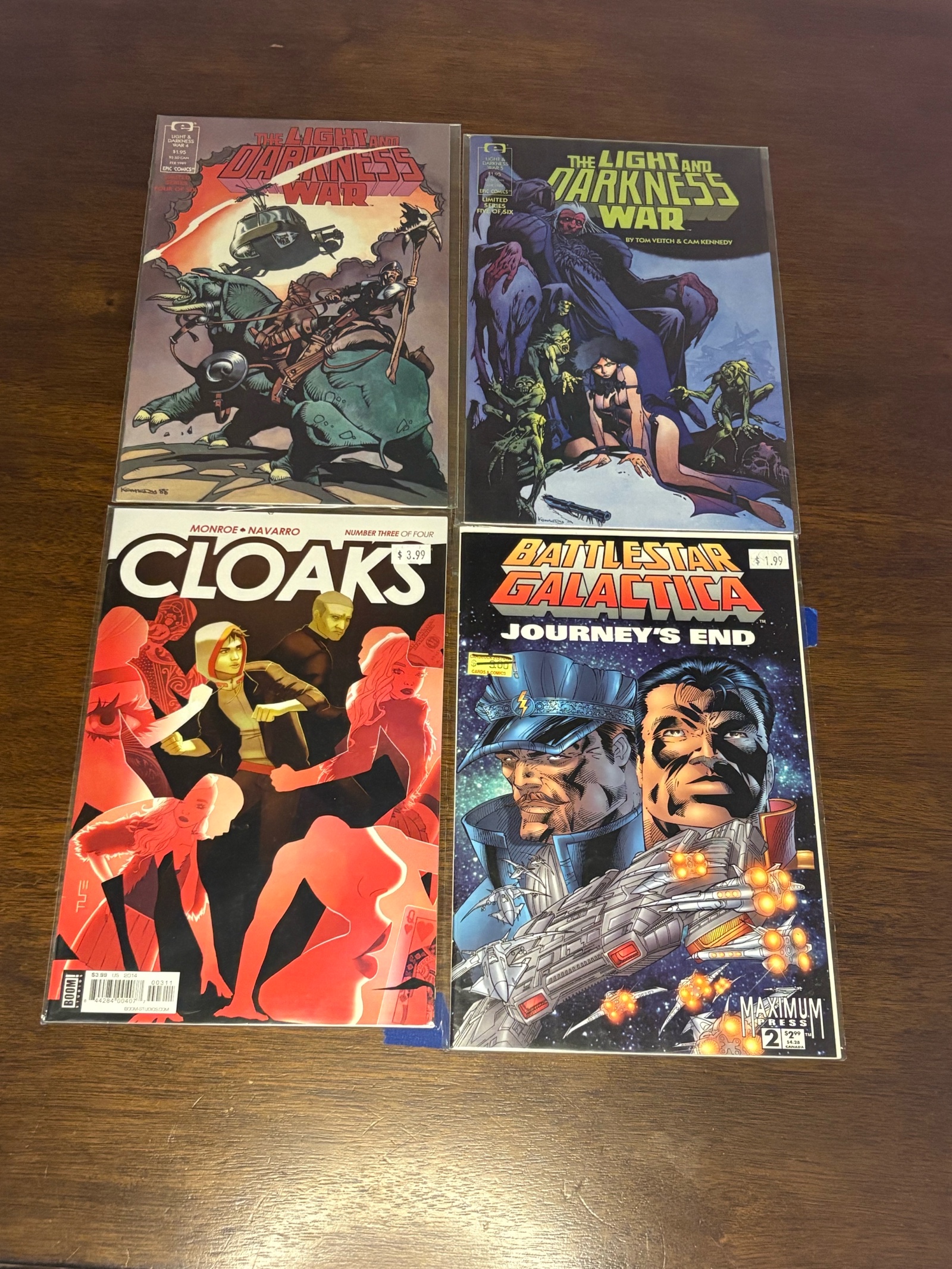 Comic Book Lot, Mix of Publishers, Heroes and Series, 4 Comic Book Lot
