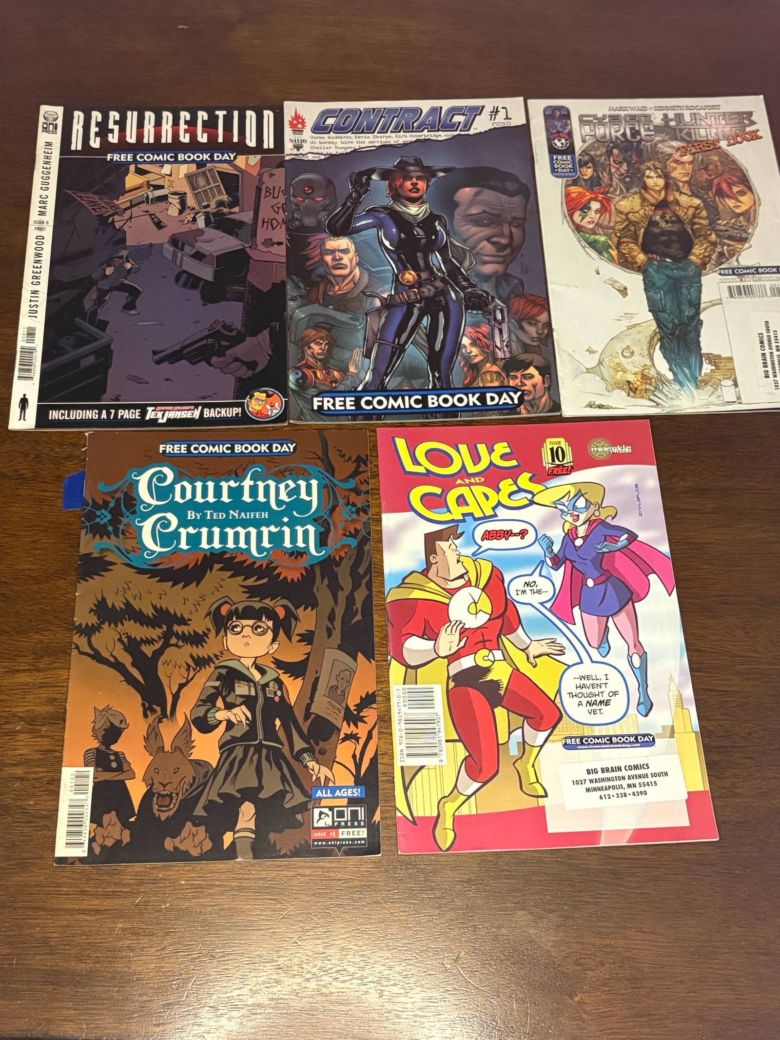 Comic Book Lot, Mix of Publishers, Heroes and Series, 5 Comic Book Lot