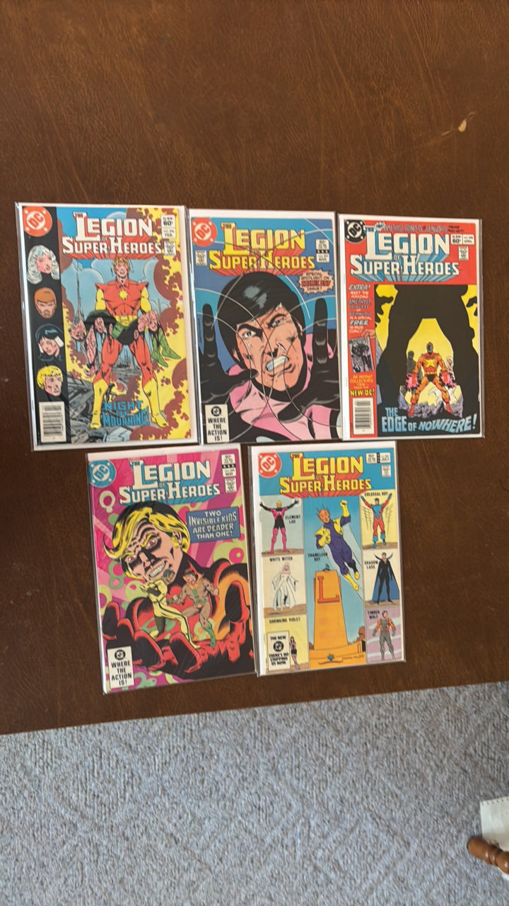 Legion of Super Heroes Comic Book Lot, DC Comics Issues 296,297,298,299,301