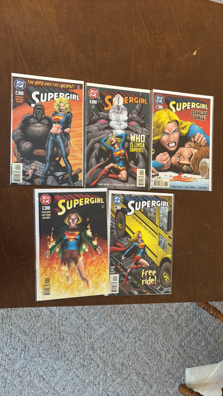 Supergirl DC Comic Book Lot, Issues 4,7,8,9,10