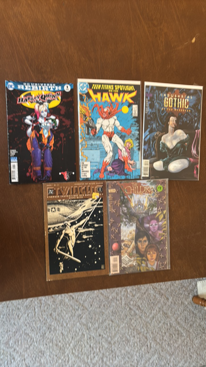 DC Comic Books Lot, 5 Different Comics