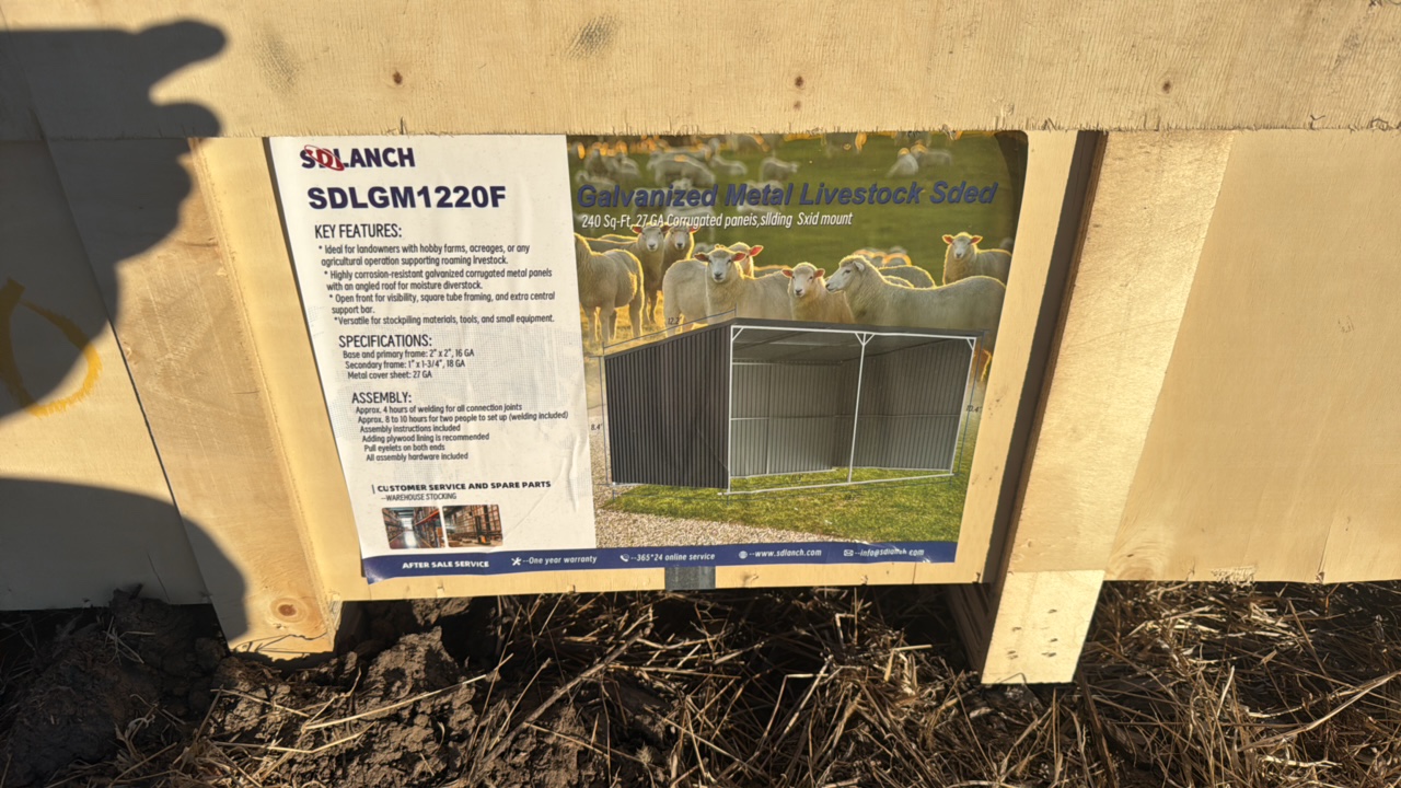 Galvanized Metal Livestock ShedSDLANCH2025UnusedSDLGM1220F