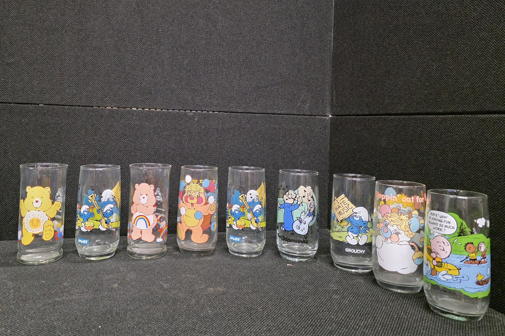 VINTAGE Collectible 1980s Cartoon Drinking Glasses. Charlie Brown, Care Bears, etc.