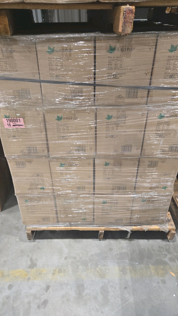 Pallet Lot fo New Season Aubrey Pendant Lights # 190001