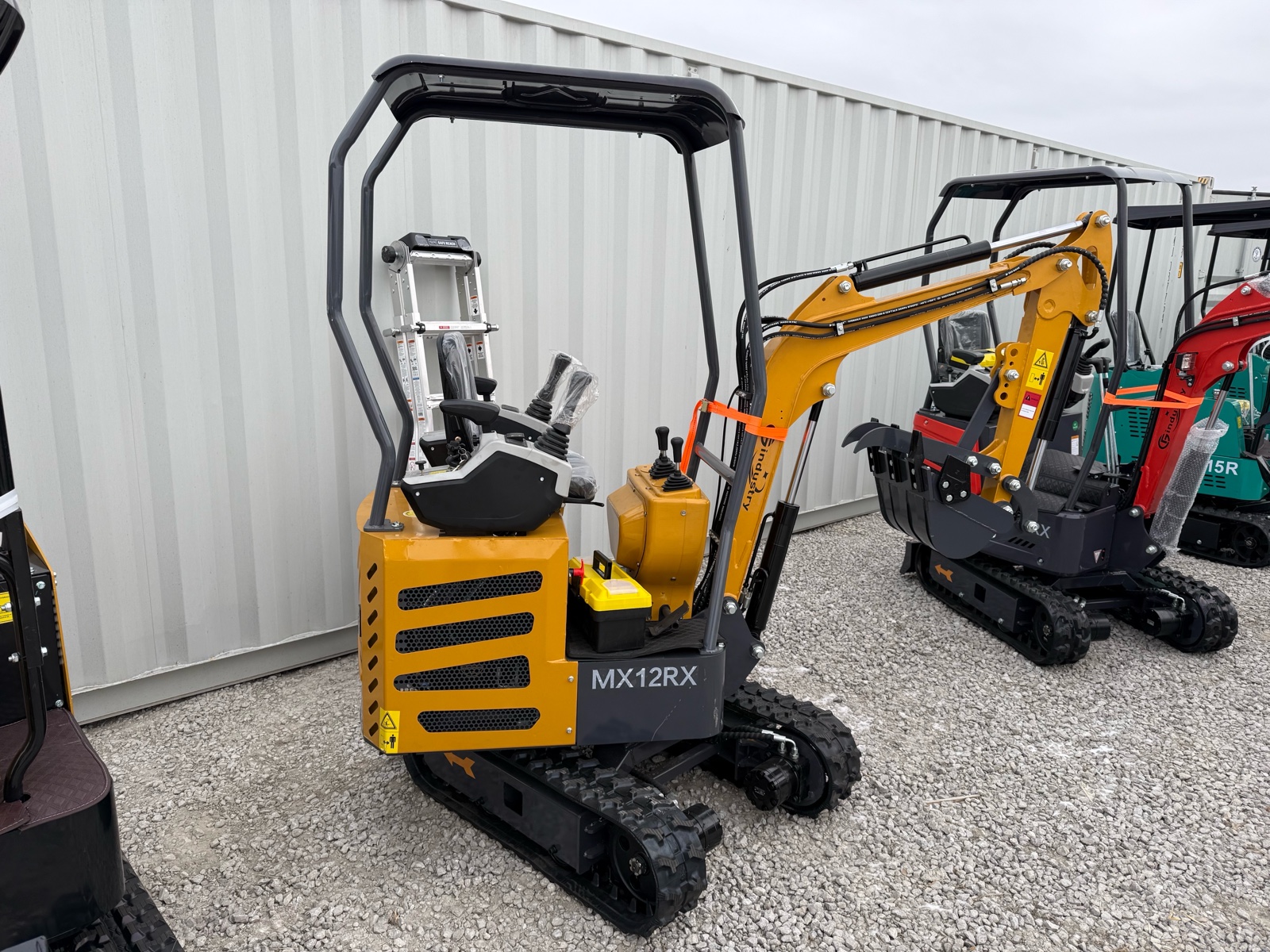 MX12RX MINI EXCAVATOR