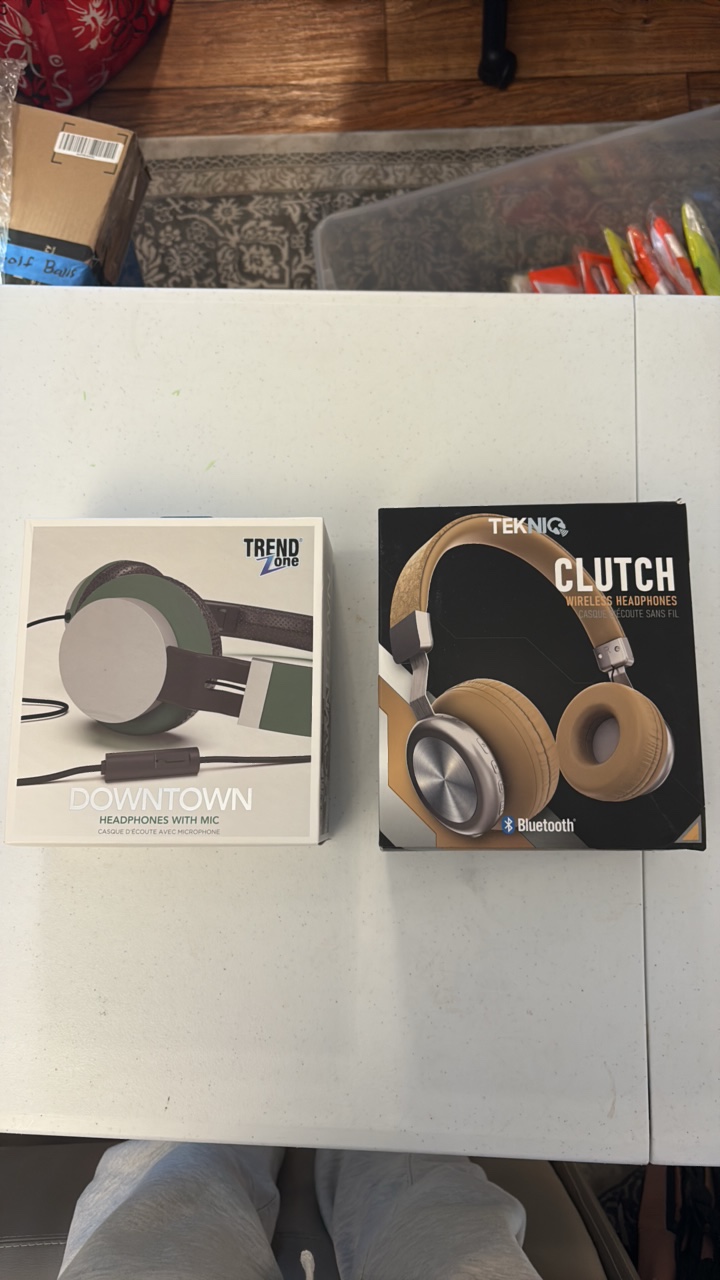 BLUETOOTH head phones (2 pairs) TEKNIQ and Trend zone