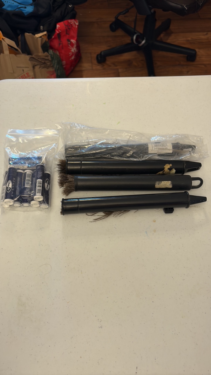 (4) fFEATHER dusters and (9) chapstick
