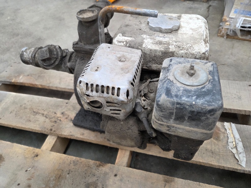 Honda GX160 5.5 Gas Water Pump used condition