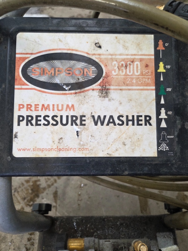 Simpson 3300 PSI 2.4 GPM Pressure Washer with Honda GC190 Engine