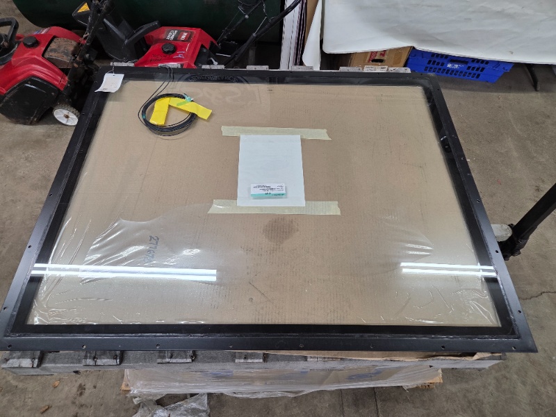LORAM W1 Front Center Heated Safety Glass Window Panel 51x44 in