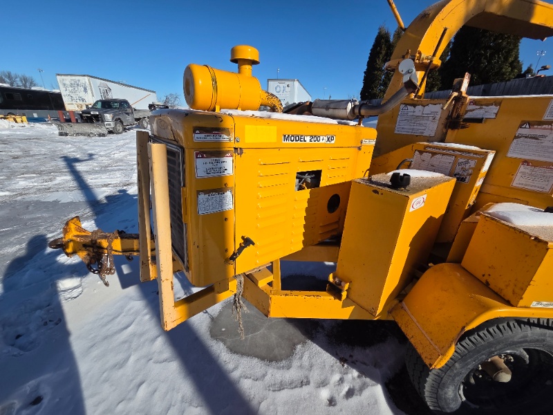 1995 Bandit Model 200XP 12 Wood Chipper Towable
