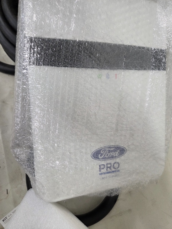Ford Pro AC Charging Station 19.2 kW IC 80A Electric Vehicle Charger with Cables - NEW IN BOX