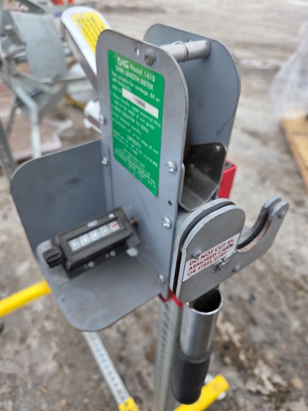 Hykon Model 1410 Wire Length Meter on SpoolMaster Stand
