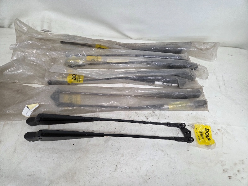 Lot of 7 DOGA Outer Wiper Arms