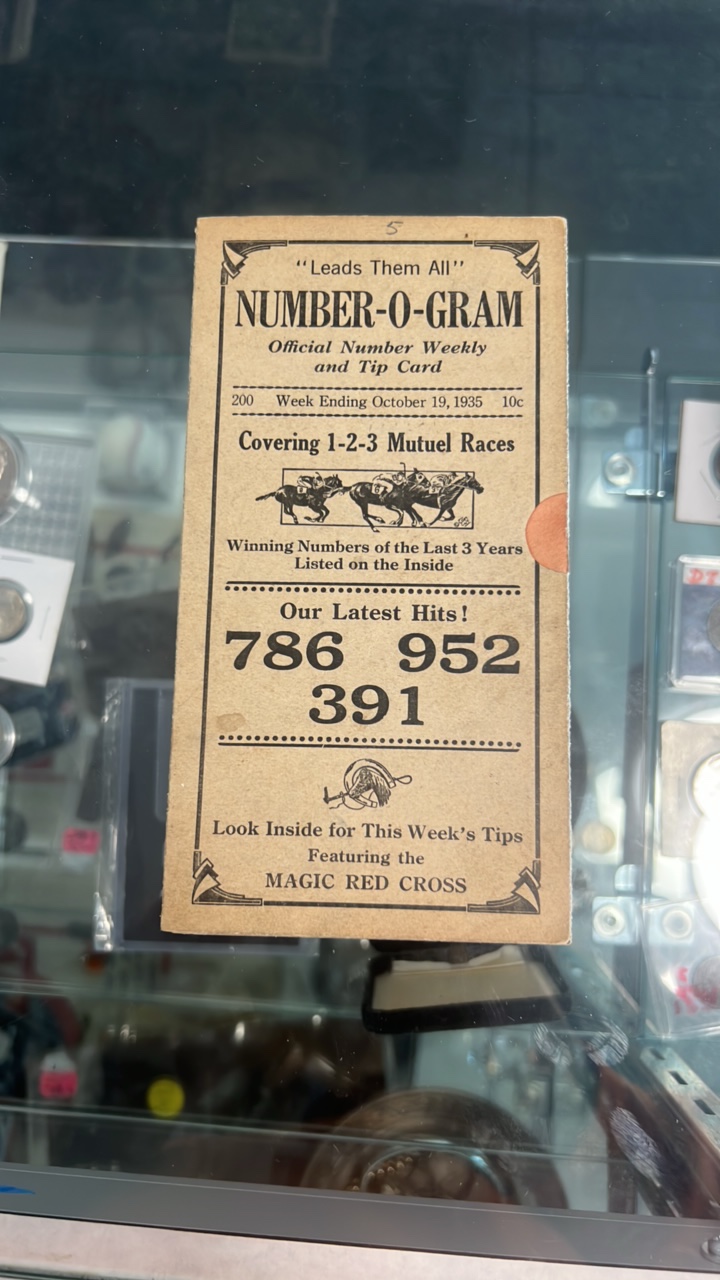 1935 horse racing pamphlet