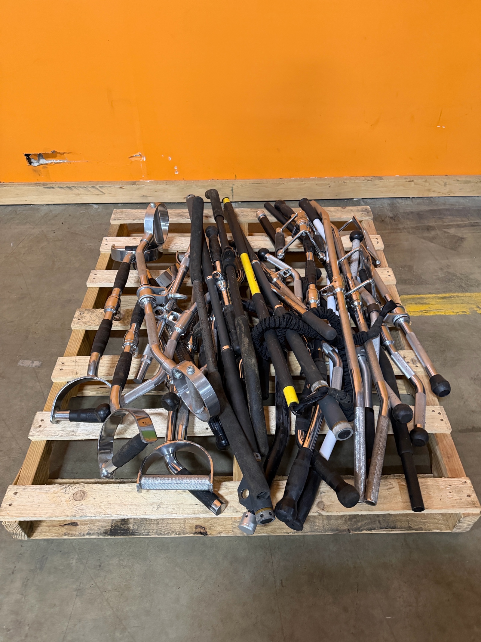 Assorted Gym Cable Attachments - Commercial Fitness Equipment