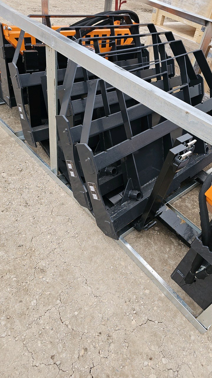 2026 Unused LandHonor Mini Skid Steer Pallet Fork Frame MPF-11-2000G