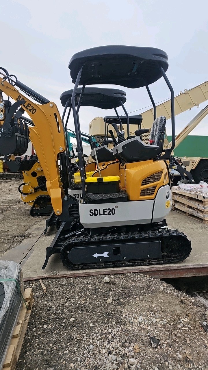 SDLANCH SDLE20 Mini Excavator wYanmar Diesel