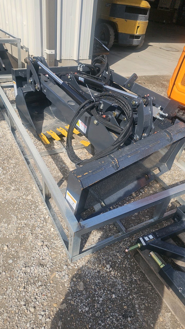 LandHonor Big Arm Backhoe BH-12-72D