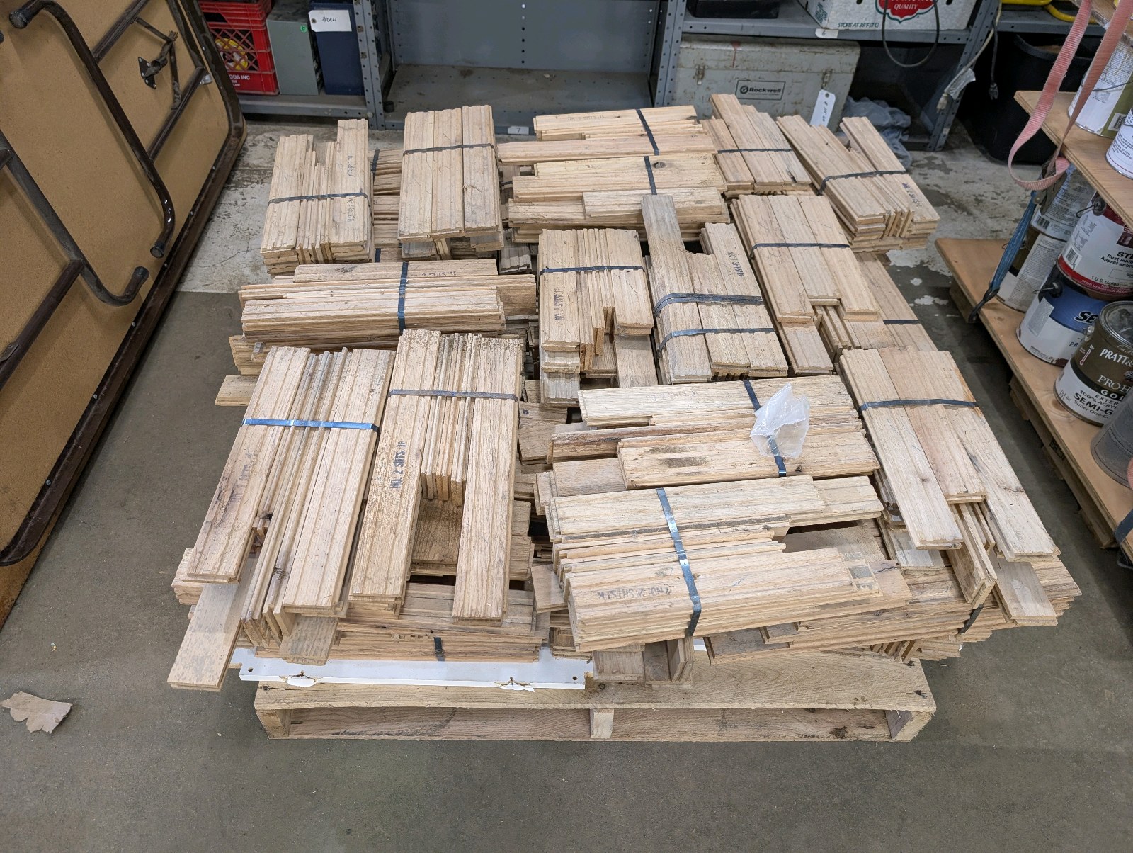 2 Pallets Mixed Hardwood Strip Flooring – 2¼" x ¾" Tongue & Groove – Oak / Maple – #2 Common Shorts