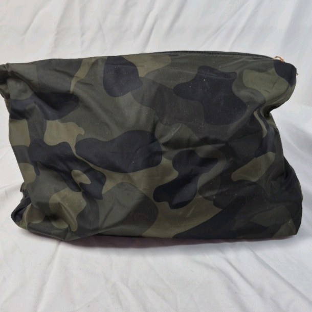 Vintage Camo Toiletry Bag