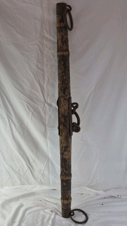 Vintage Wooden Spreader Bar with Iron Rings