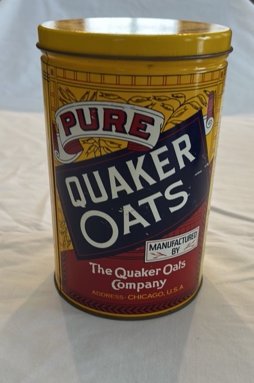 Vintage Quaker Oats Pure Oats Tin