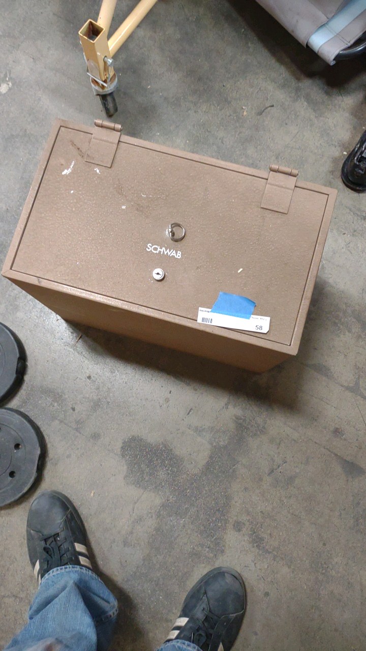schwab safe