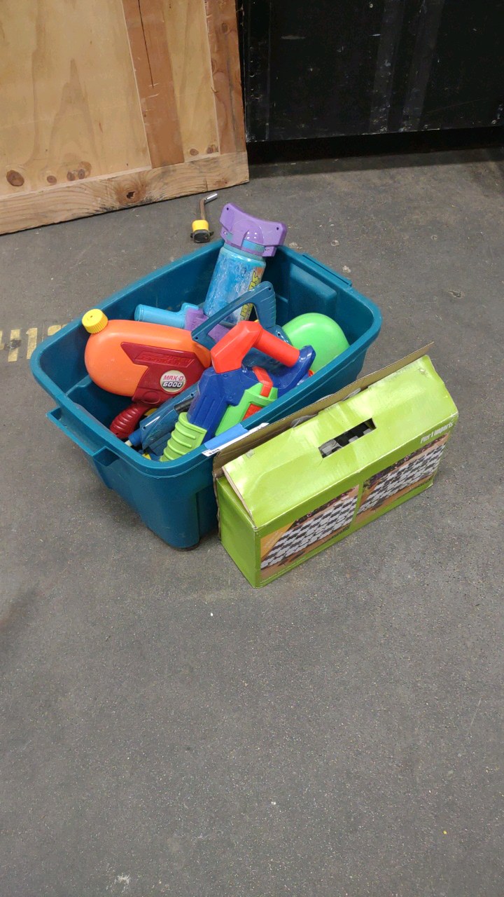 squirt guns