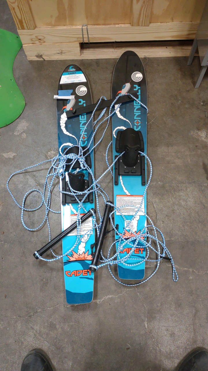 training water skis