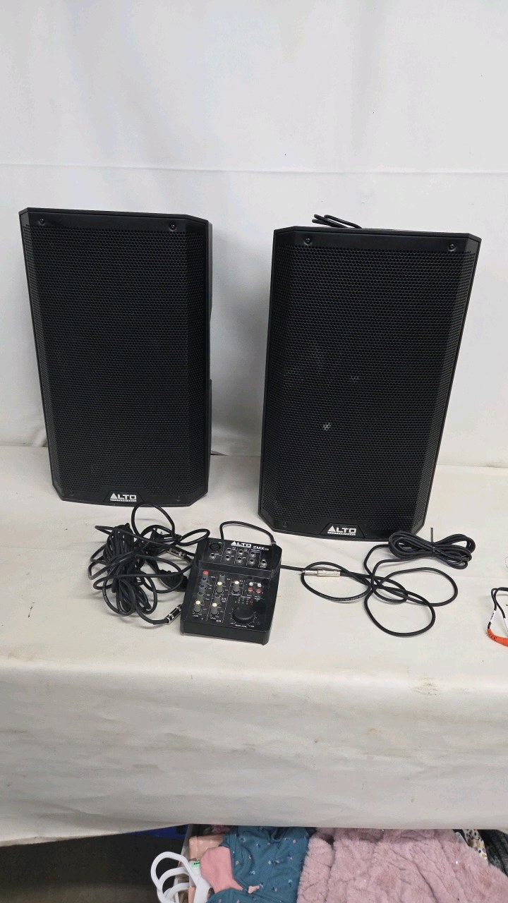 Alto TS312 POWERED 12 speakers and controller