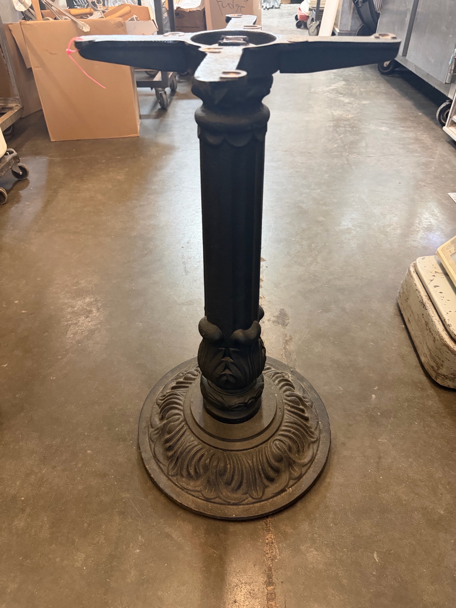 cast iron pedestal no top