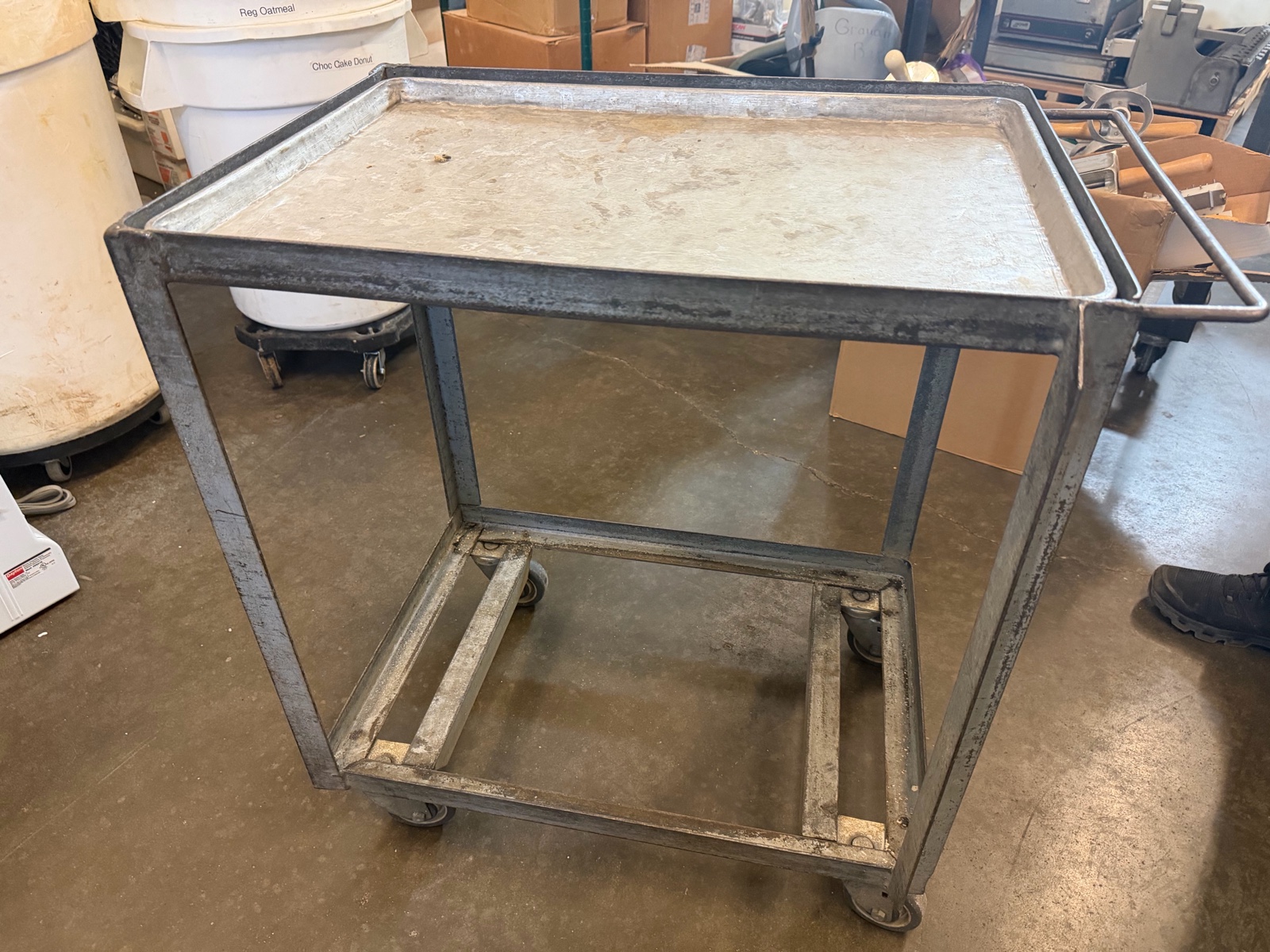 Rolling cart