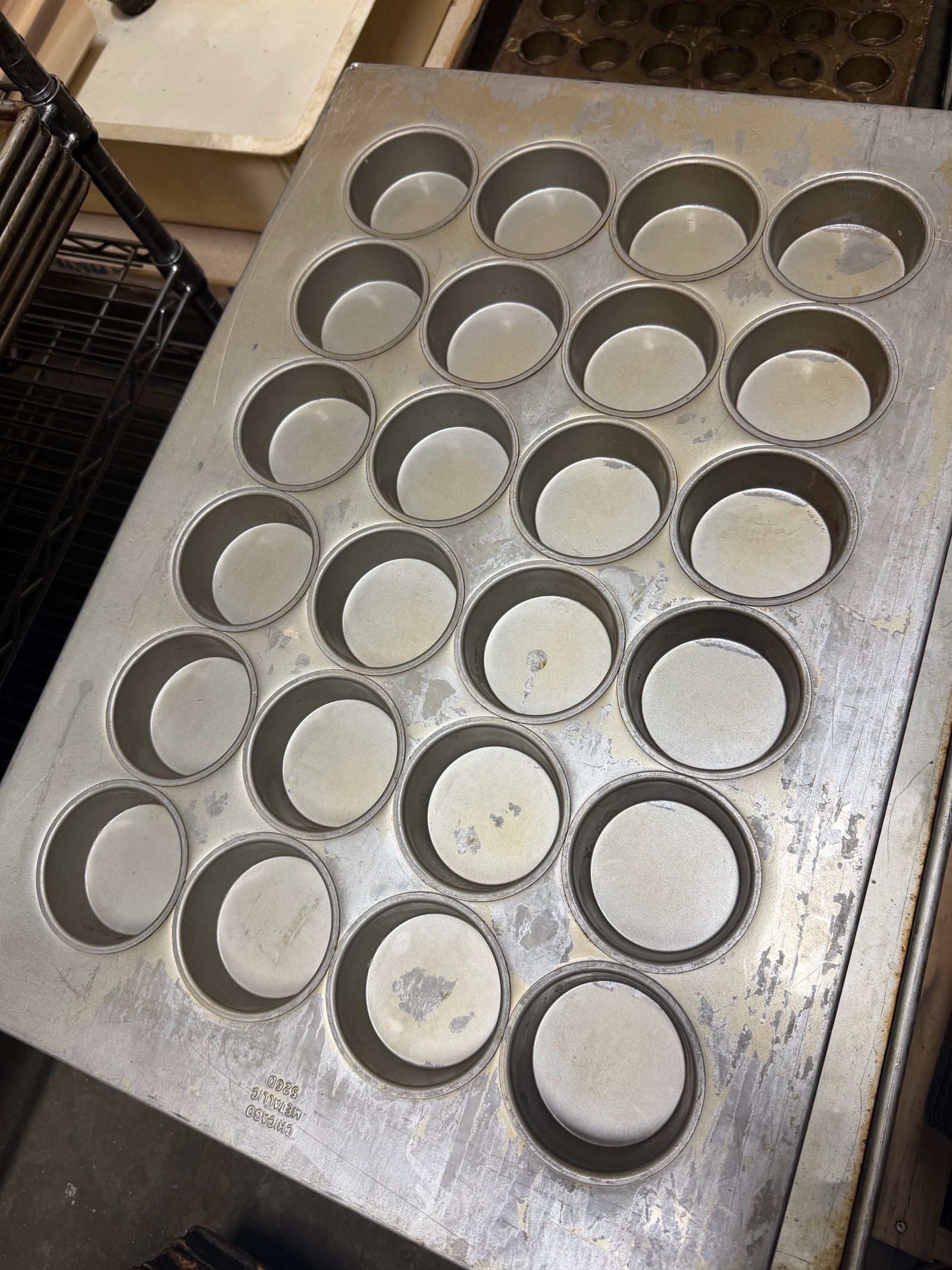 mini cake muffin pan