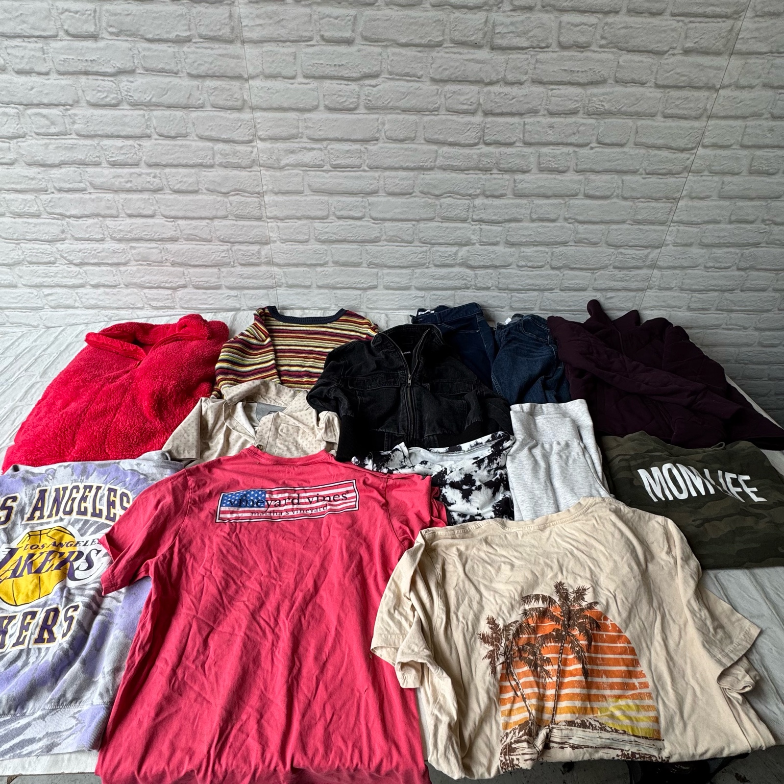 lot of womens cloths