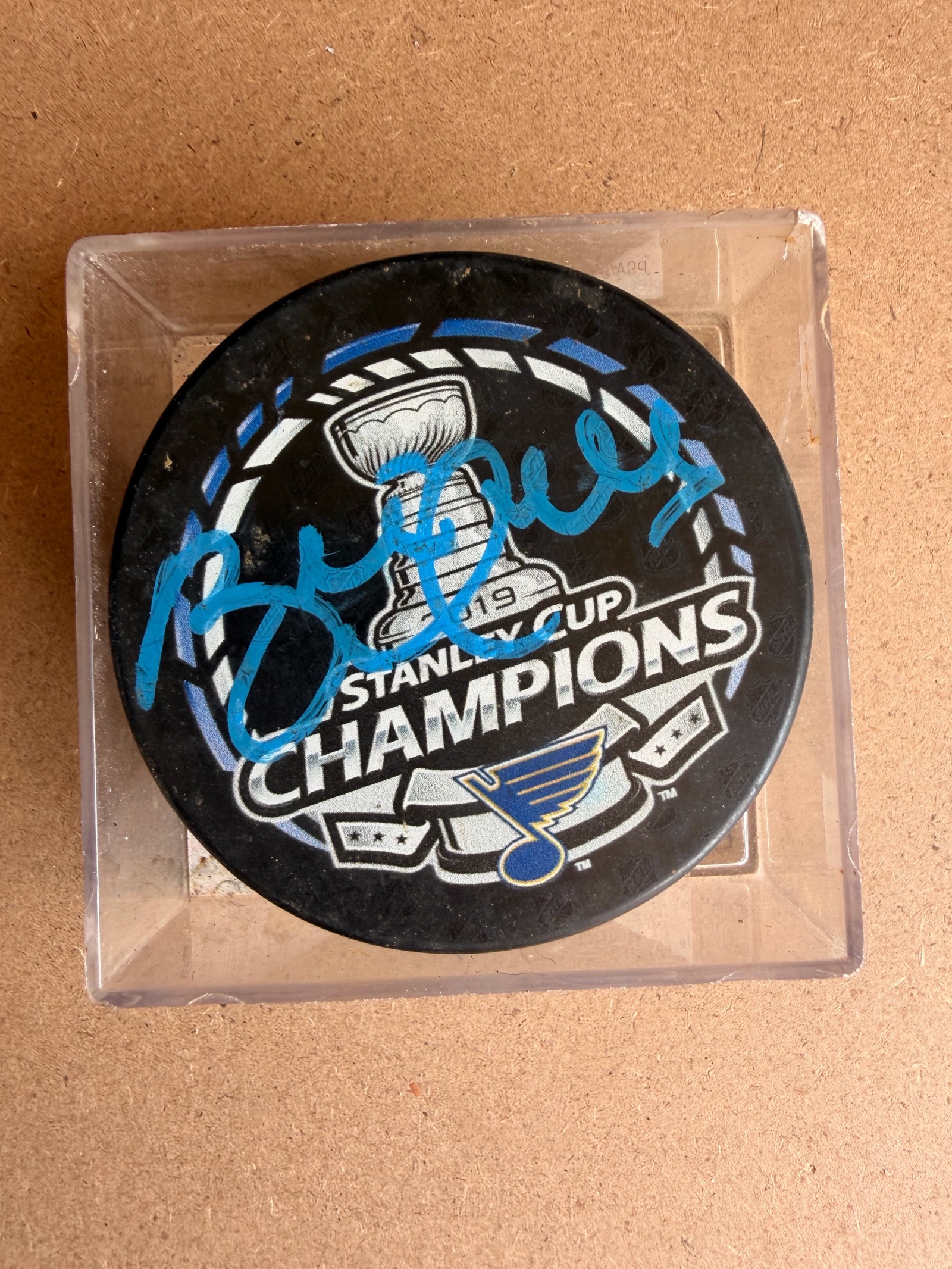PSA/DNA Authenticated Brett Hull Signed / Autographed 2019 St. Louis Blues Stanley Cup Champions Puck