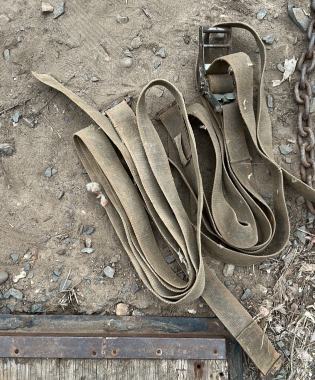 Ratchet straps, chains
