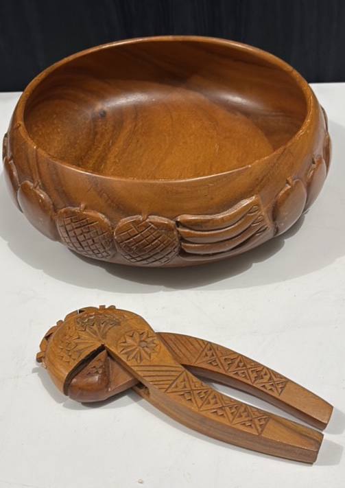 Large Vintage Wood Fruit Bowl and Ornate Hand Carved Wooden Nut Cracker