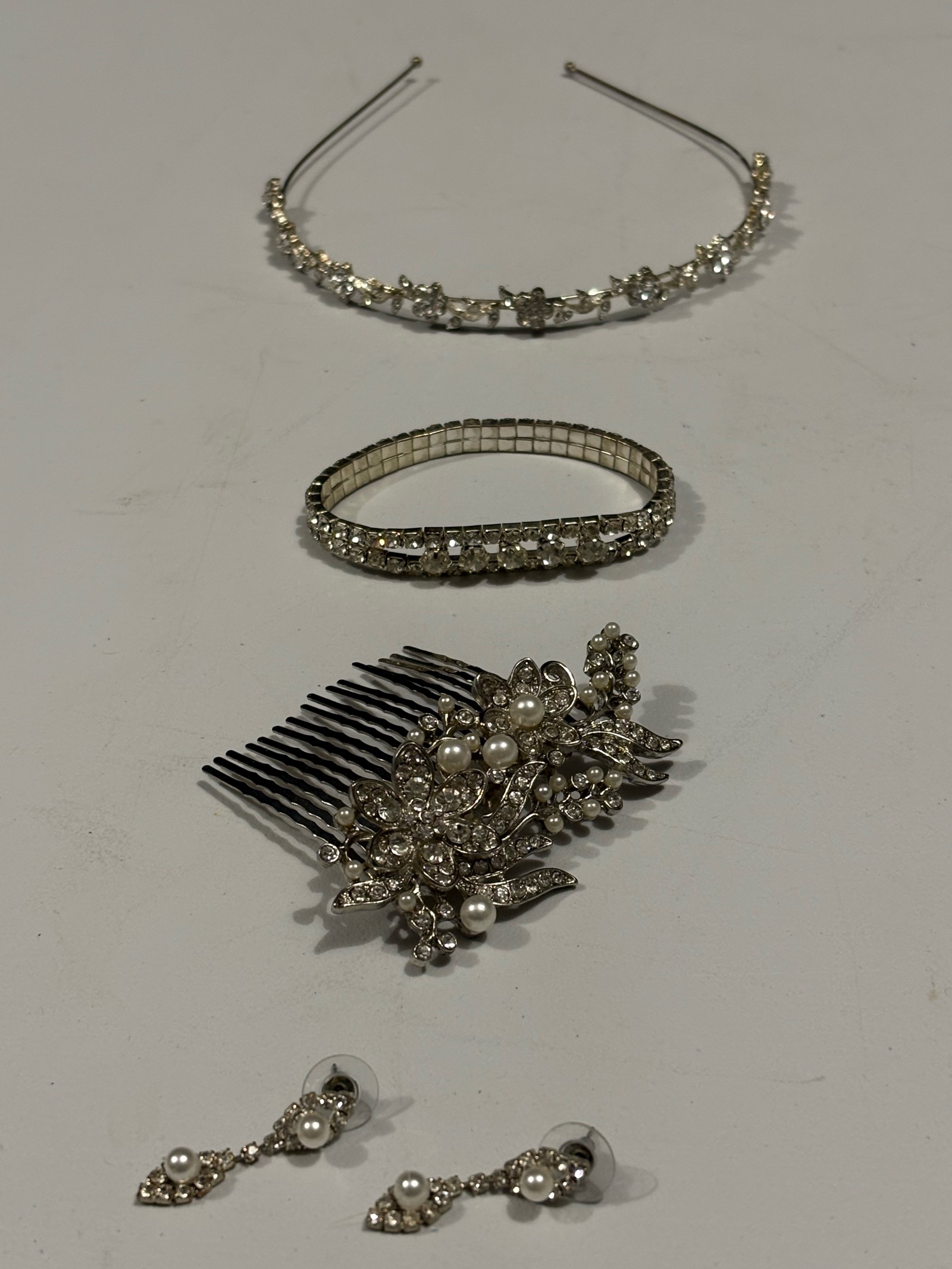 Brides Jewelry  Accessory Set