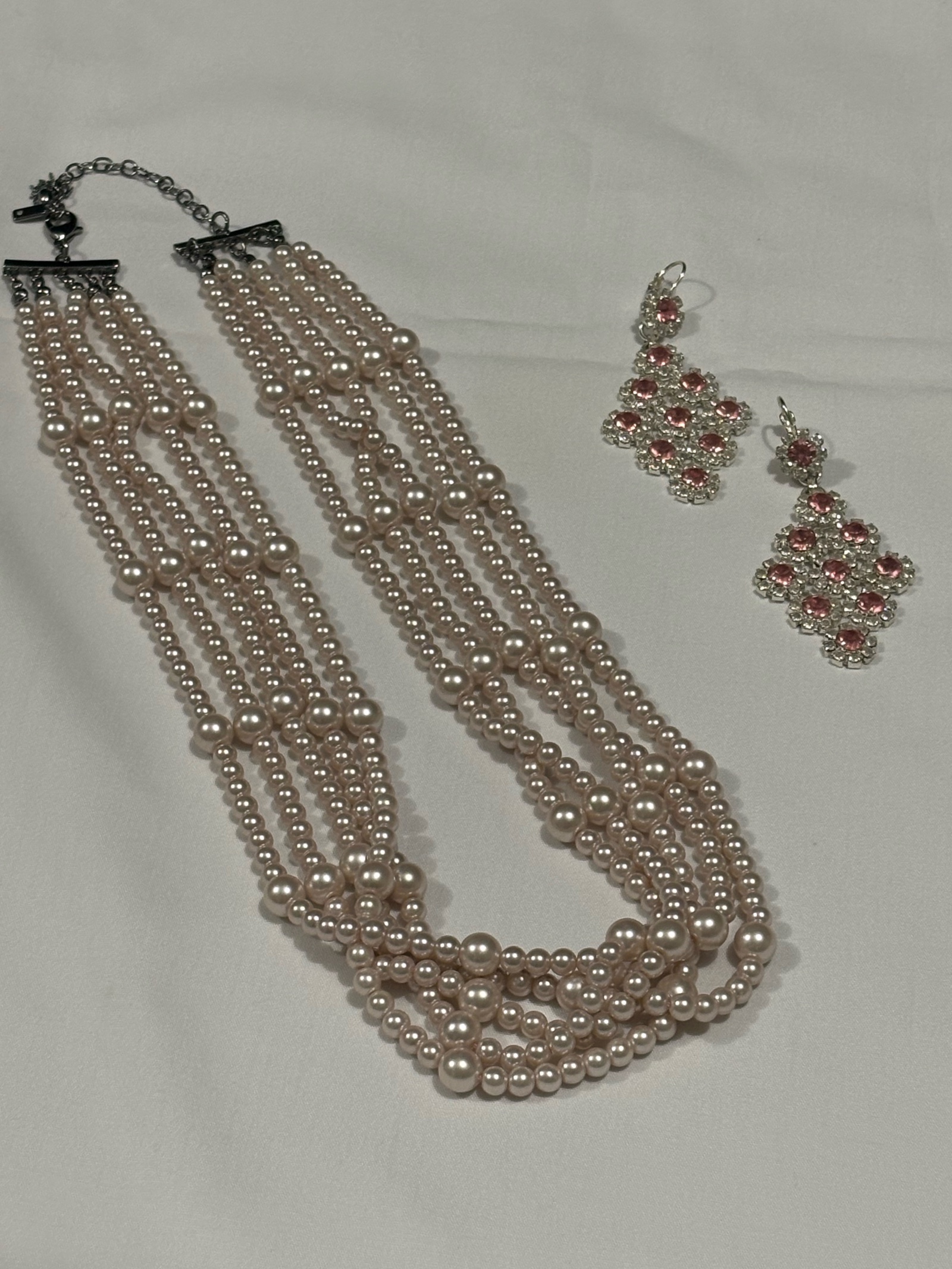 Simply Vera Necklace & Clip On Earrings