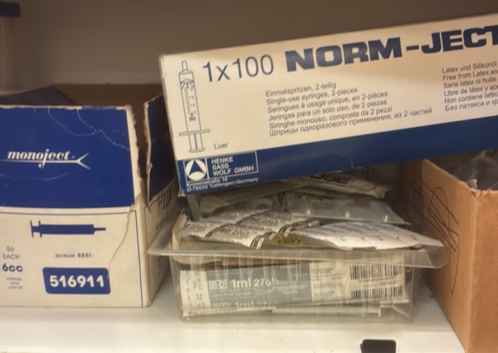 Centrifuge Tube & Syringes
